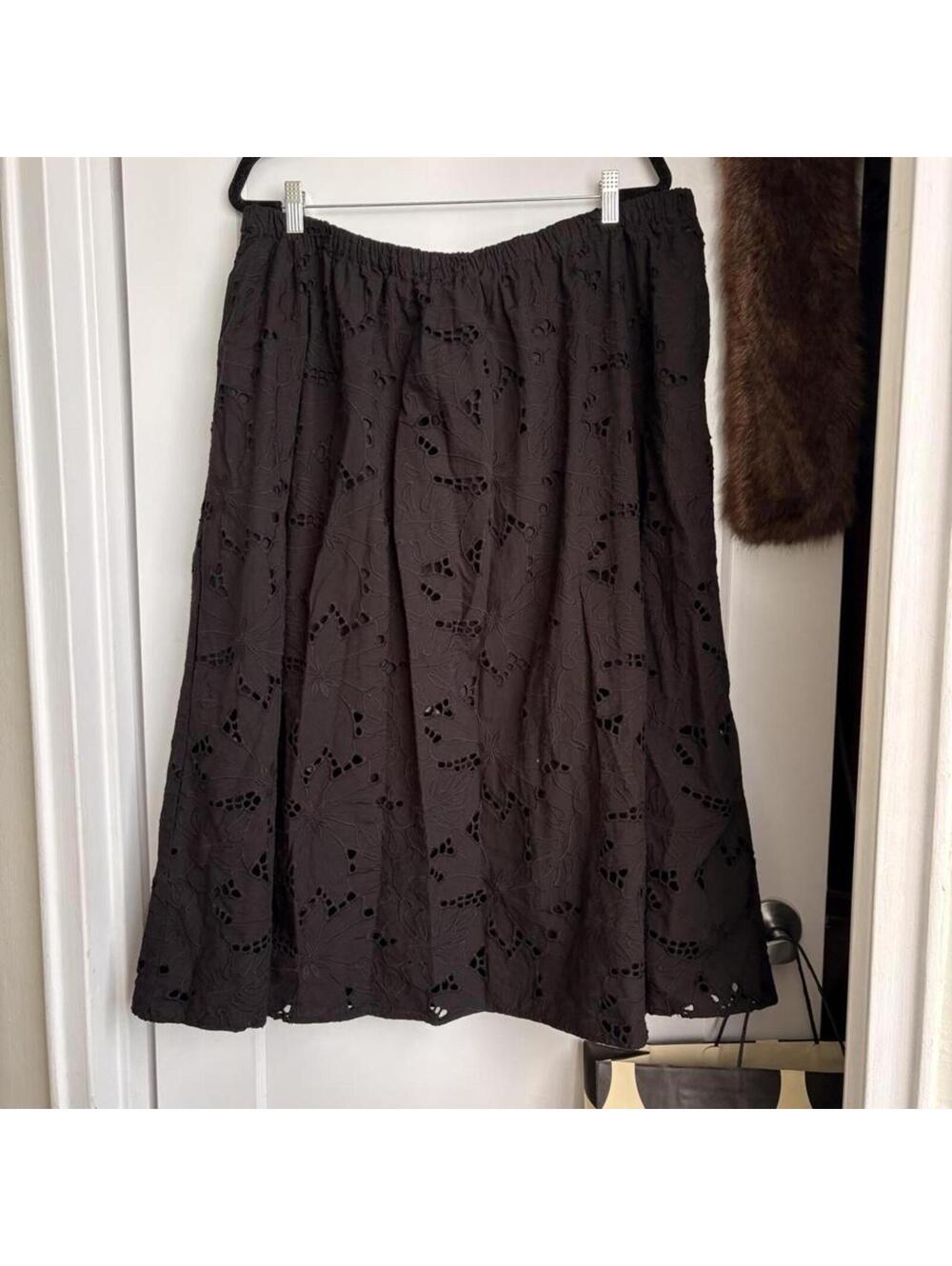 BLACK H&M MAXI SKIRT